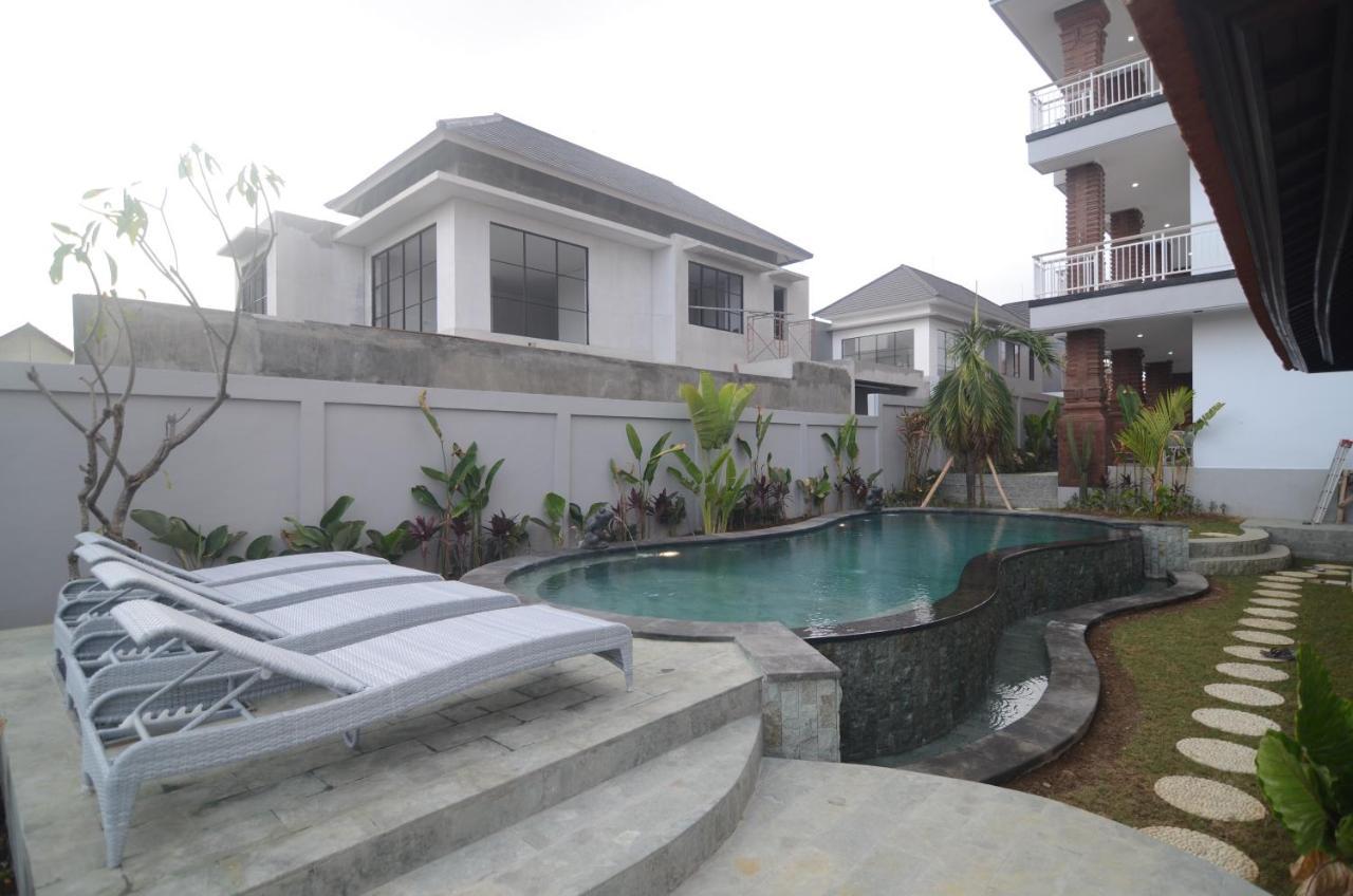Kusuma Guesthouse 2 Canggu Exterior foto