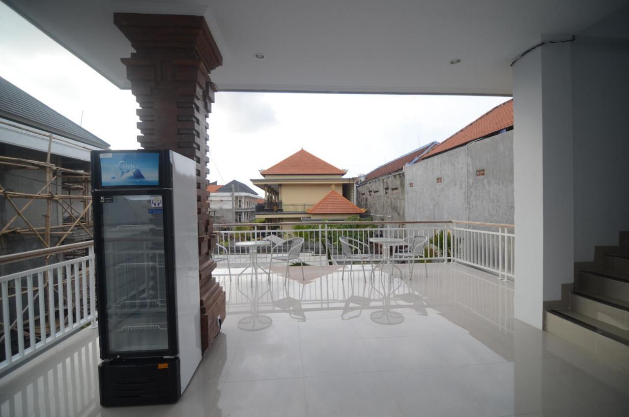 Kusuma Guesthouse 2 Canggu Exterior foto