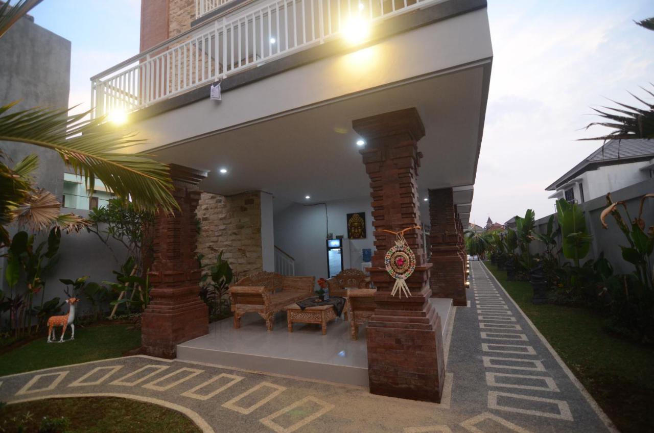 Kusuma Guesthouse 2 Canggu Exterior foto